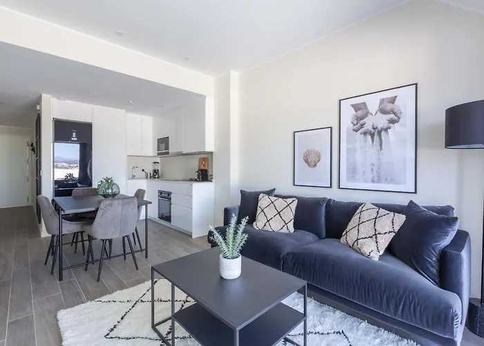 Castillo Sohail Penthouse By Costarentals- Ref 147 *